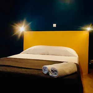 https://residence-de-bruxelles.fr-paris.fr