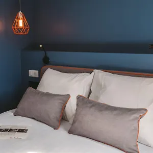 https://le-petit-cosy.fr-paris.fr