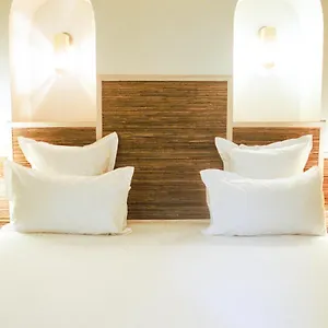 **** Hotel Habituel Francia